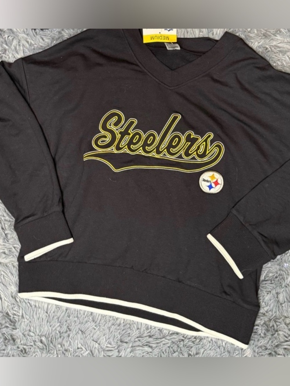 Steelers Black V-Neck Pullover Sweater